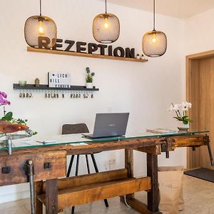 Hotel Clement - Bed&Breakfast